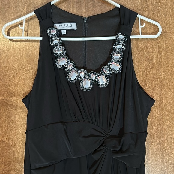 Anne Klein Black Sleeveless Sheath Cocktail Dress with Jeweled Neckline - Picture 2 of 9